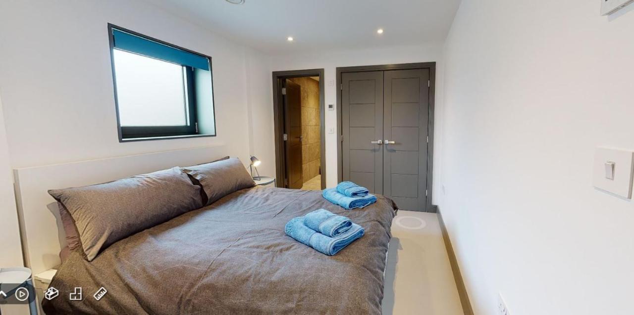 4 The View Apartments Ilfracombe - Seafront, Parking, Lift, Ev Exterior photo